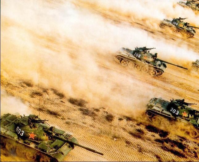 Lực lượng xe tăng Trung Quốc diễn tập (nguồn: sina)